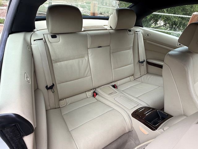 Used 2010 BMW 328i Convertible w/ Premium Pkg image 25