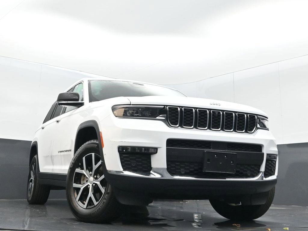 Certified 2024 Jeep Grand Cherokee L Limited w/ Luxury Tech Group II image 29