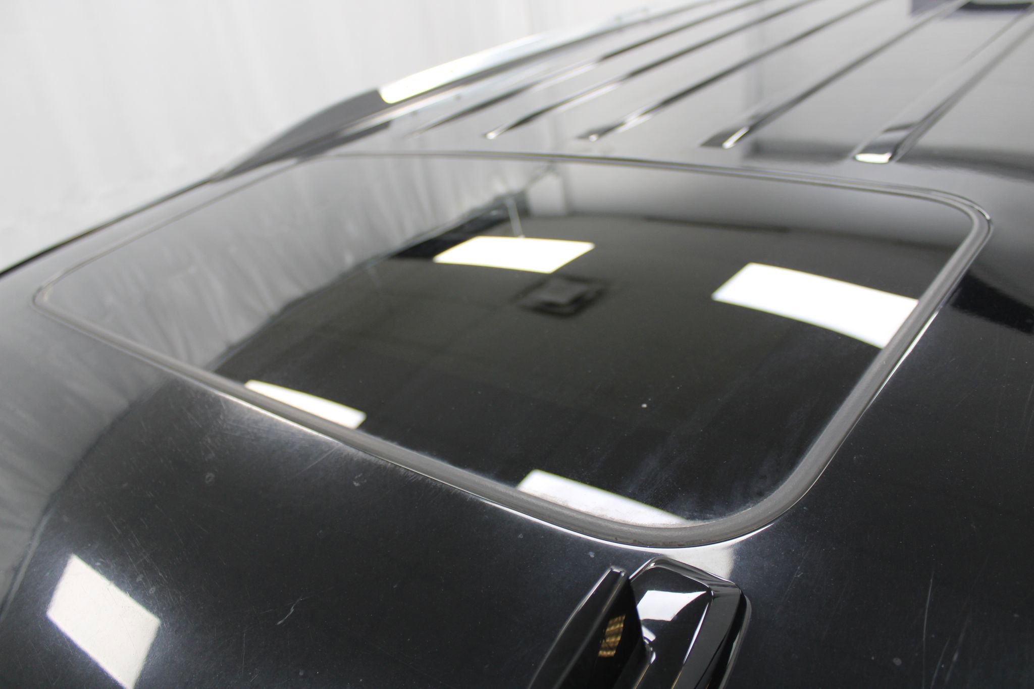 Used 2018 GMC Yukon Denali image 39