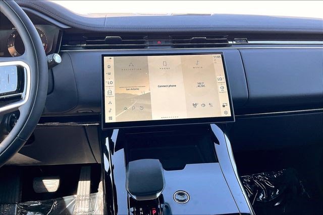 New 2025 Land Rover Range Rover Sport SE image 6