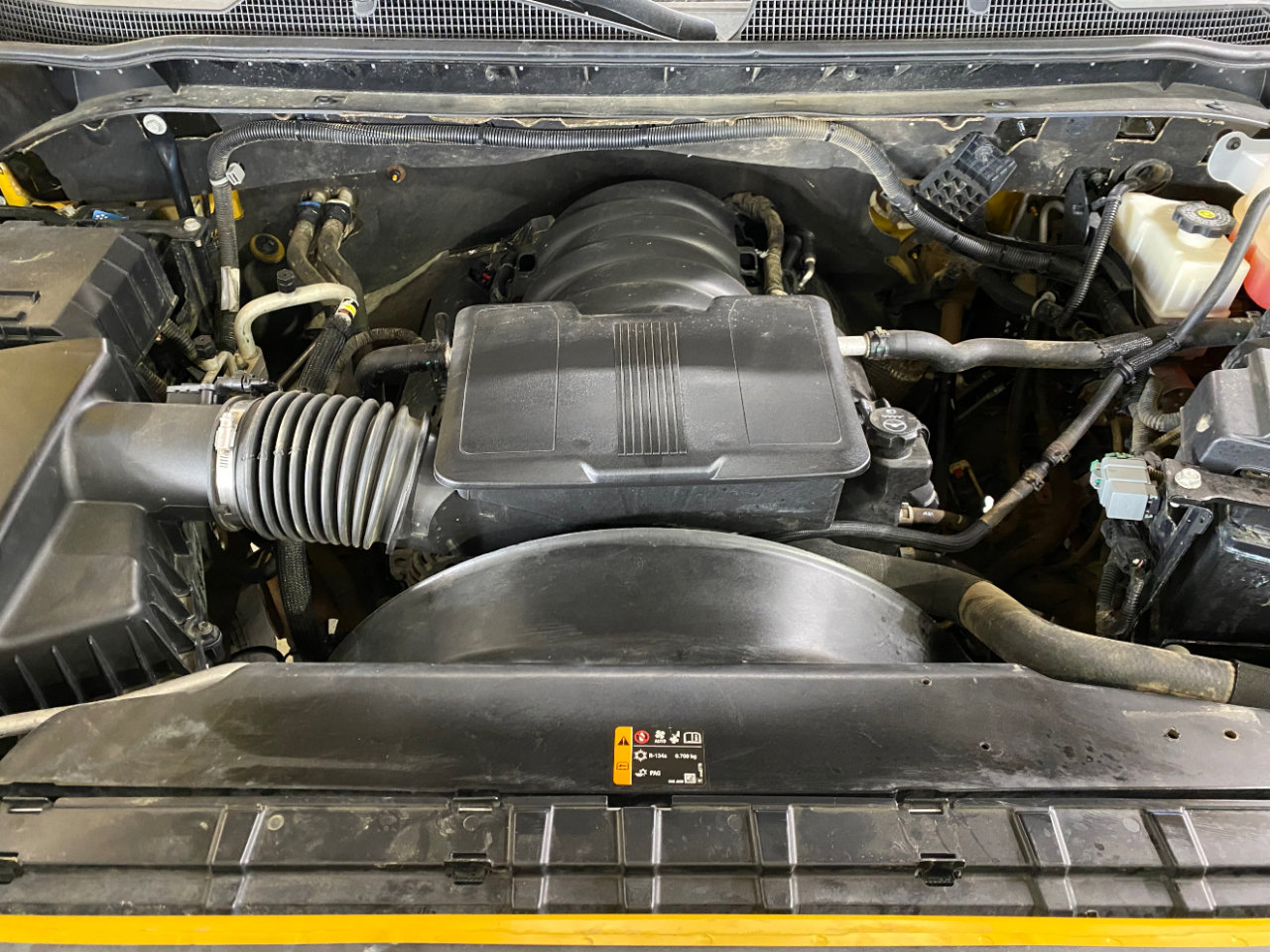 Used 2021 Chevrolet Silverado 2500 LT w/ Snow Plow Prep/Camper Package image 27