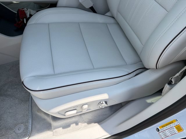 New 2026 Buick Enclave Avenir w/ Super Cruise Package FWD image 18