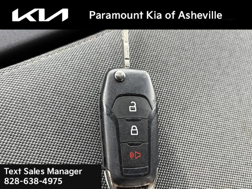 Used 2021 Ford F150 XL w/ Trailer Tow Package image 28