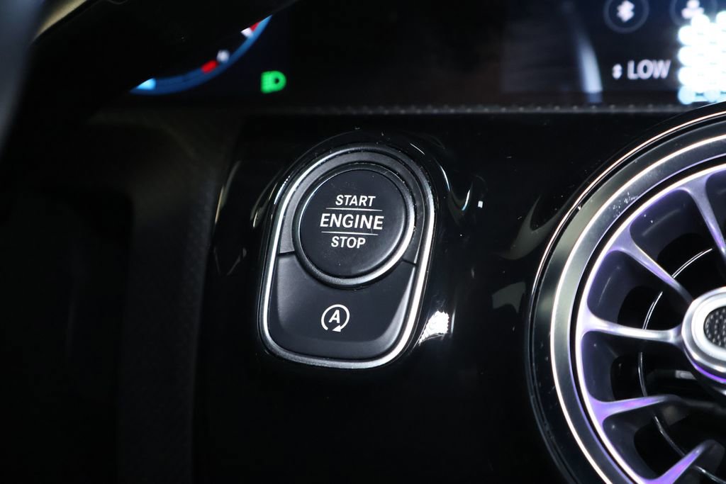 Used 2019 Mercedes-Benz A 220 4MATIC w/ Premium Package image 29