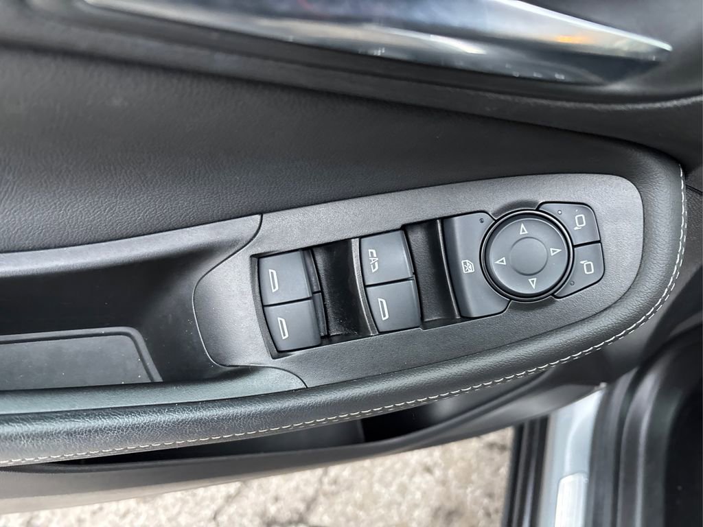 Used 2023 Buick Encore GX Select image 33