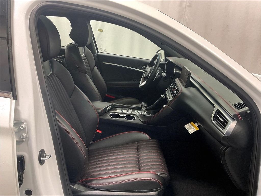 Used 2025 Genesis G70 3.3T Advanced AWD/4WD image 11
