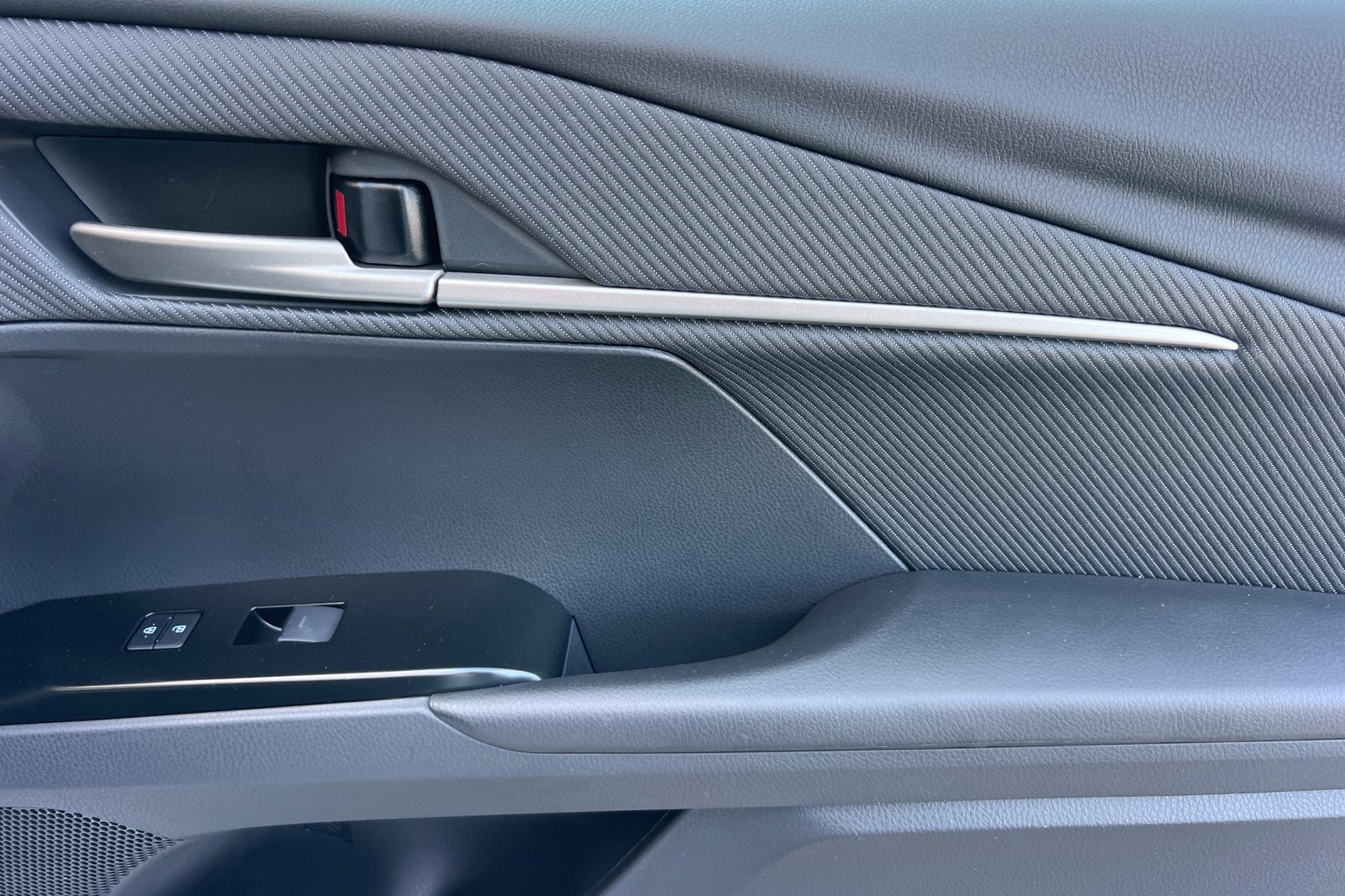 New 2026 Toyota Camry SE FWD image 18