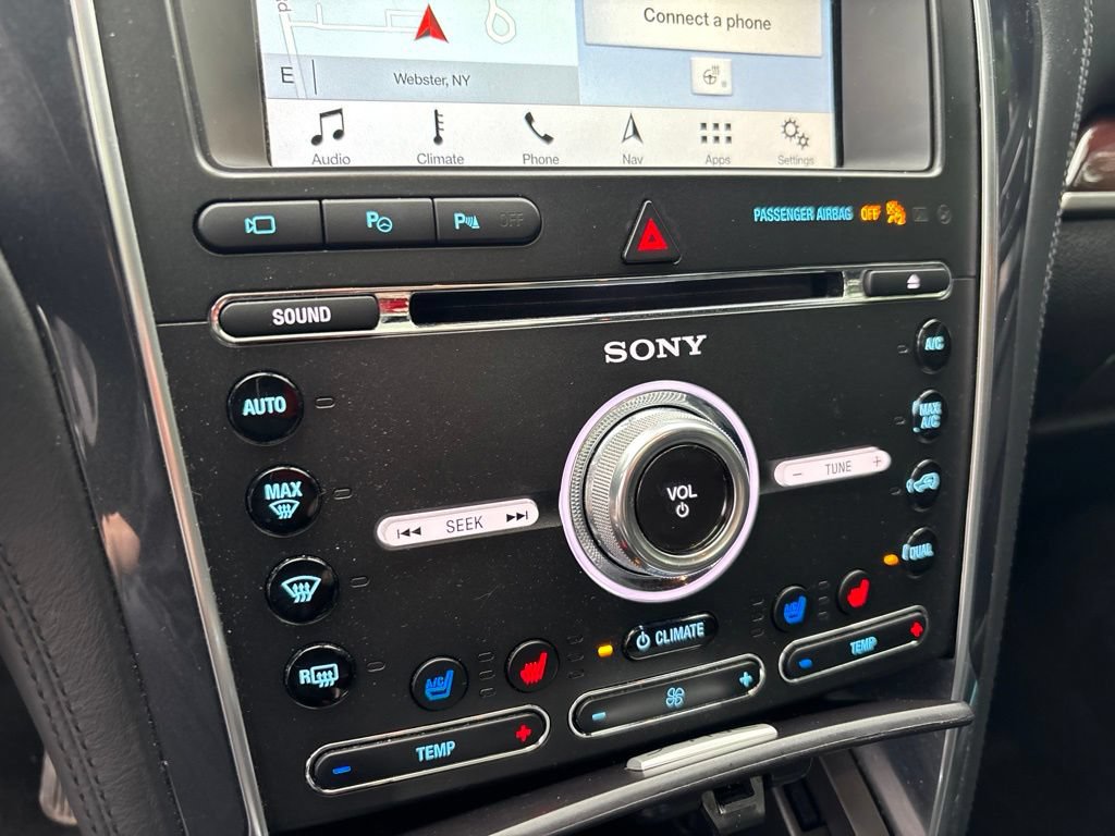 Used 2018 Ford Explorer Platinum AWD/4WD image 16