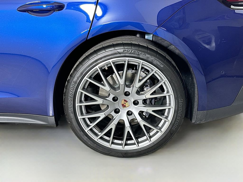 New 2026 Porsche Panamera image 34