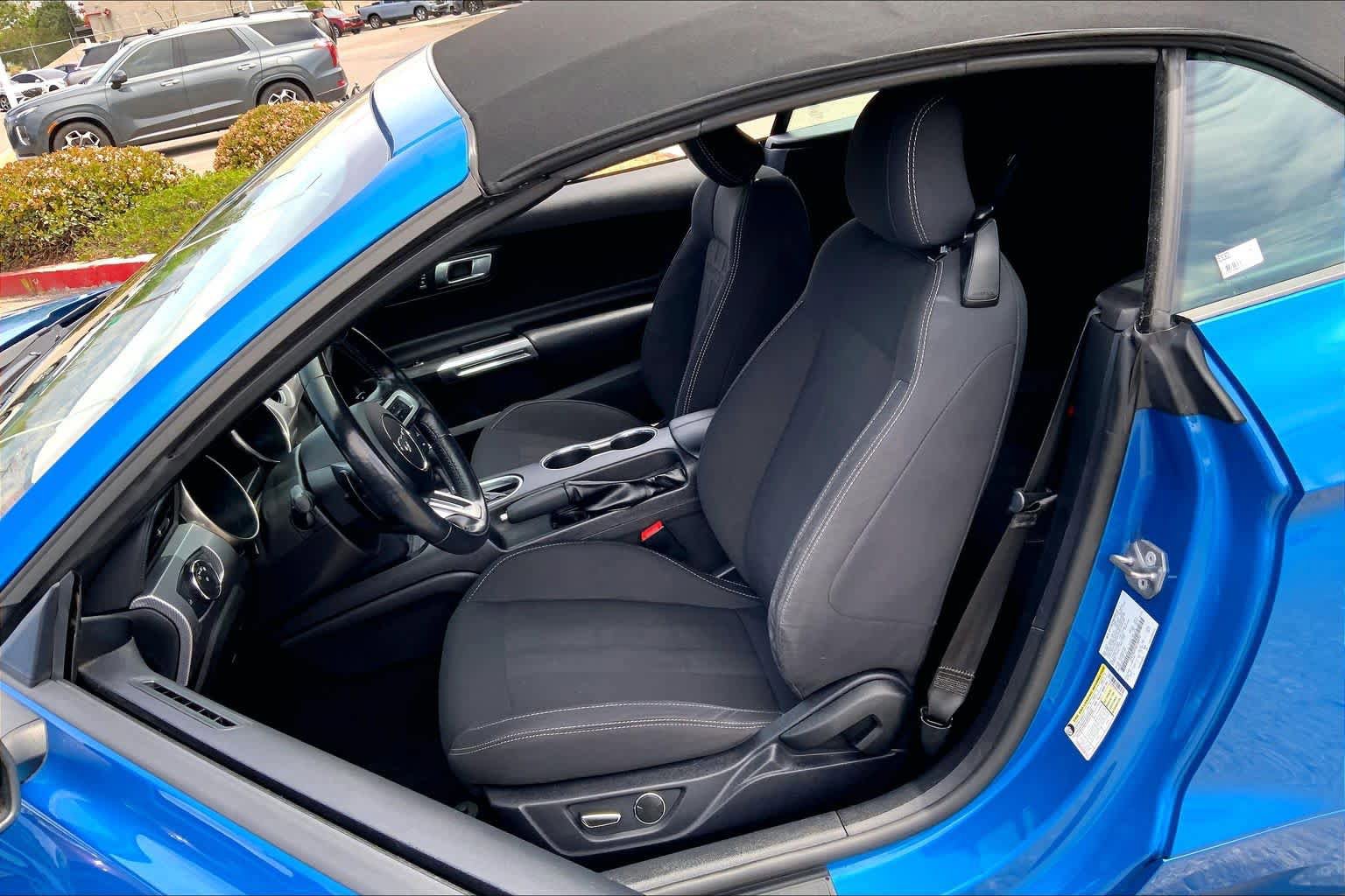 Used 2019 Ford Mustang Convertible w/ Equipment Group 101A RWD image 7
