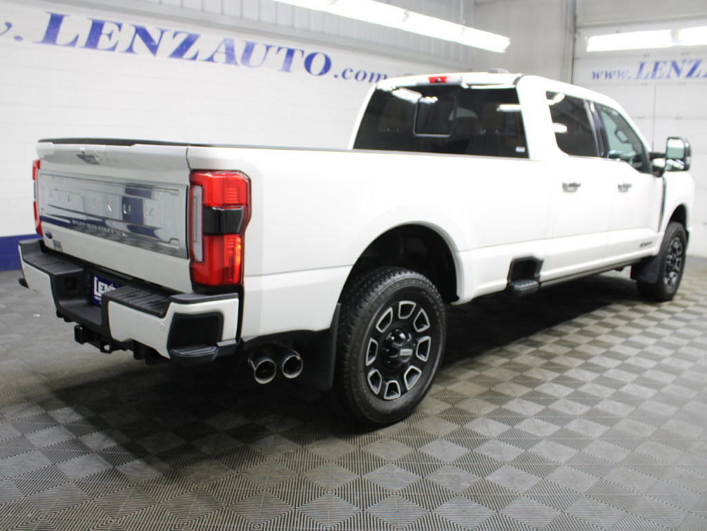Used 2023 Ford F250 Platinum AWD/4WD image 6