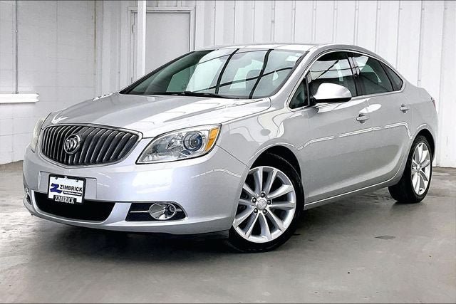 Used 2013 Buick Verano Leather FWD image 2