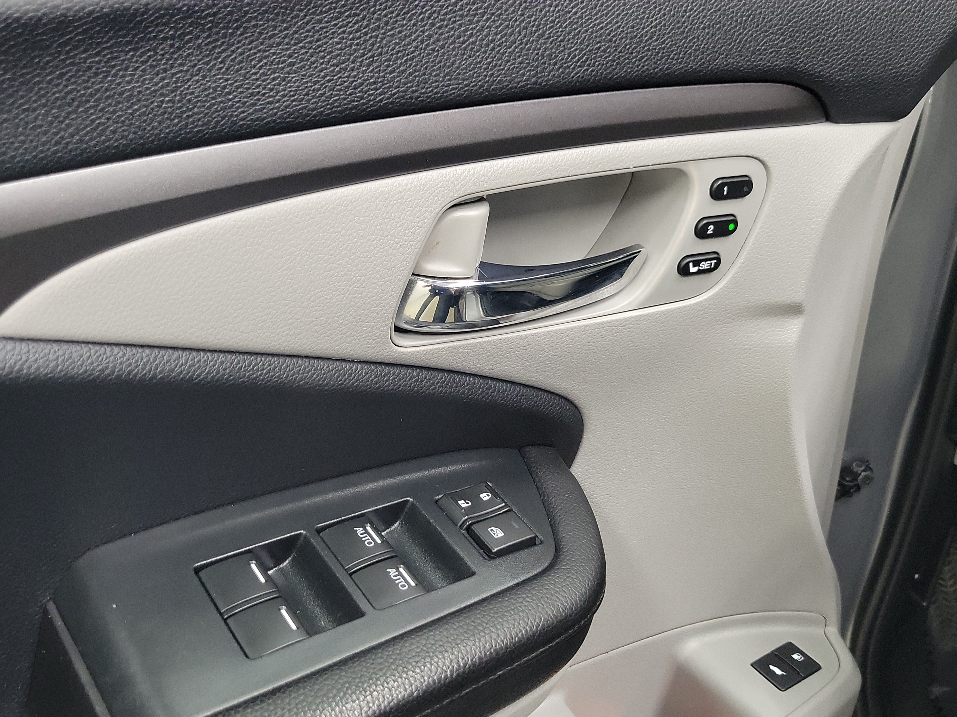 Used 2021 Honda Pilot Special Edition image 22