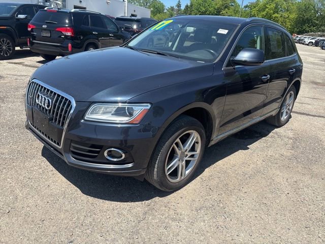 Used 2017 Audi Q5 2.0T Premium Plus w/ Technology Package AWD/4WD image 19