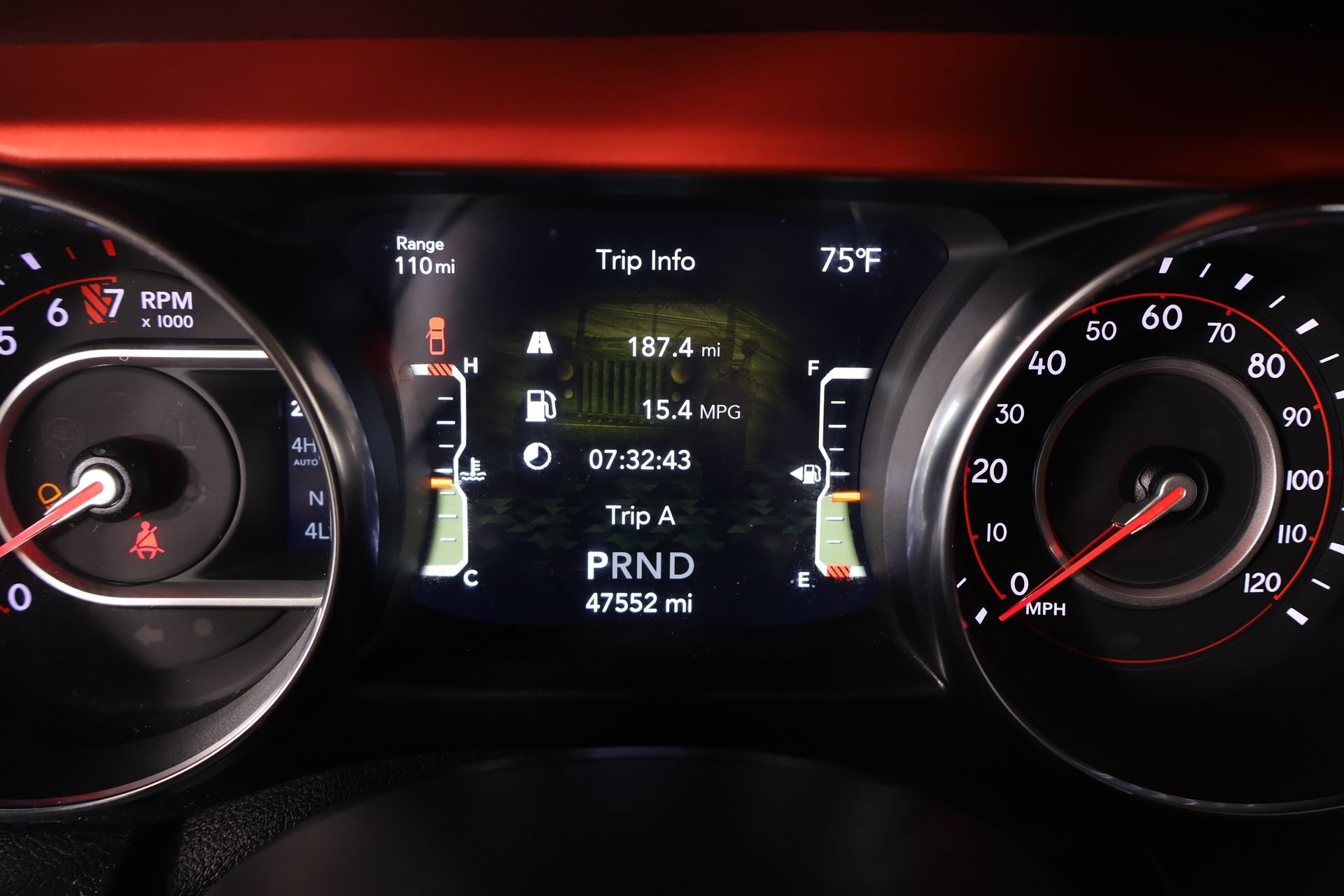 Used 2021 Jeep Gladiator Rubicon AWD/4WD image 4