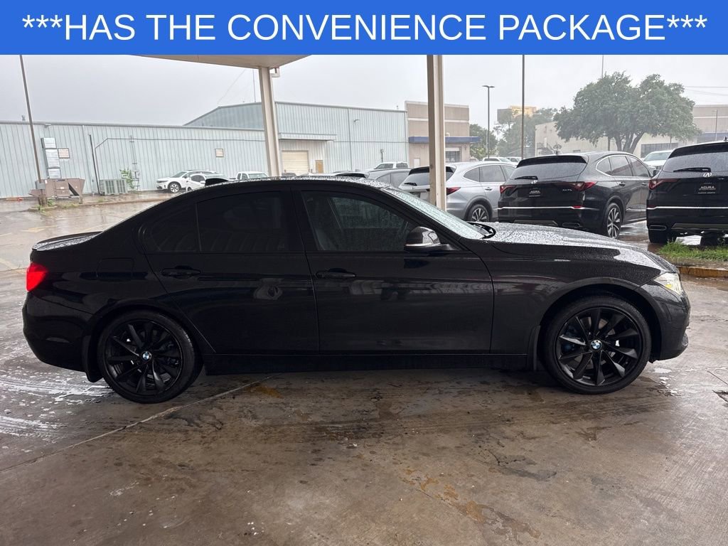 Used 2018 BMW 320i Sedan RWD image 4