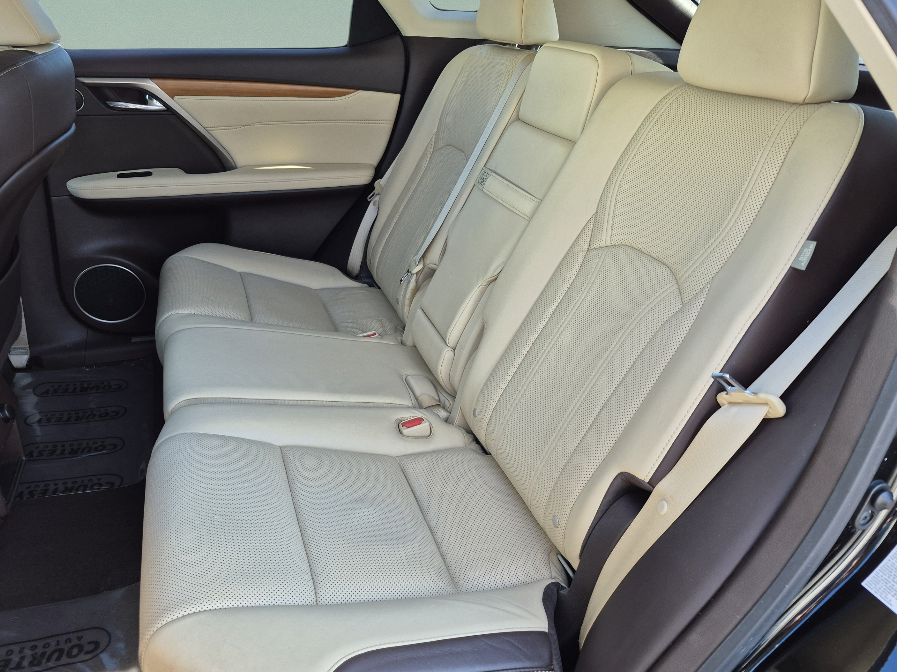 Used 2016 Lexus RX 350 FWD image 17