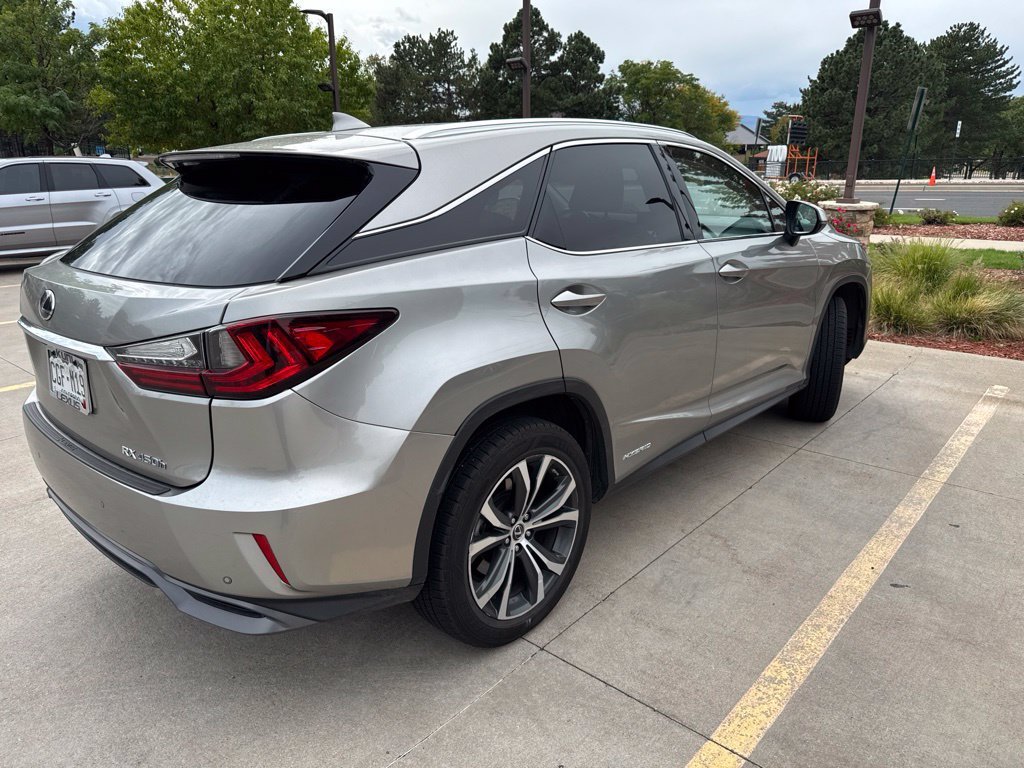 Used 2018 Lexus RX 450h AWD w/ Premium Package image 2