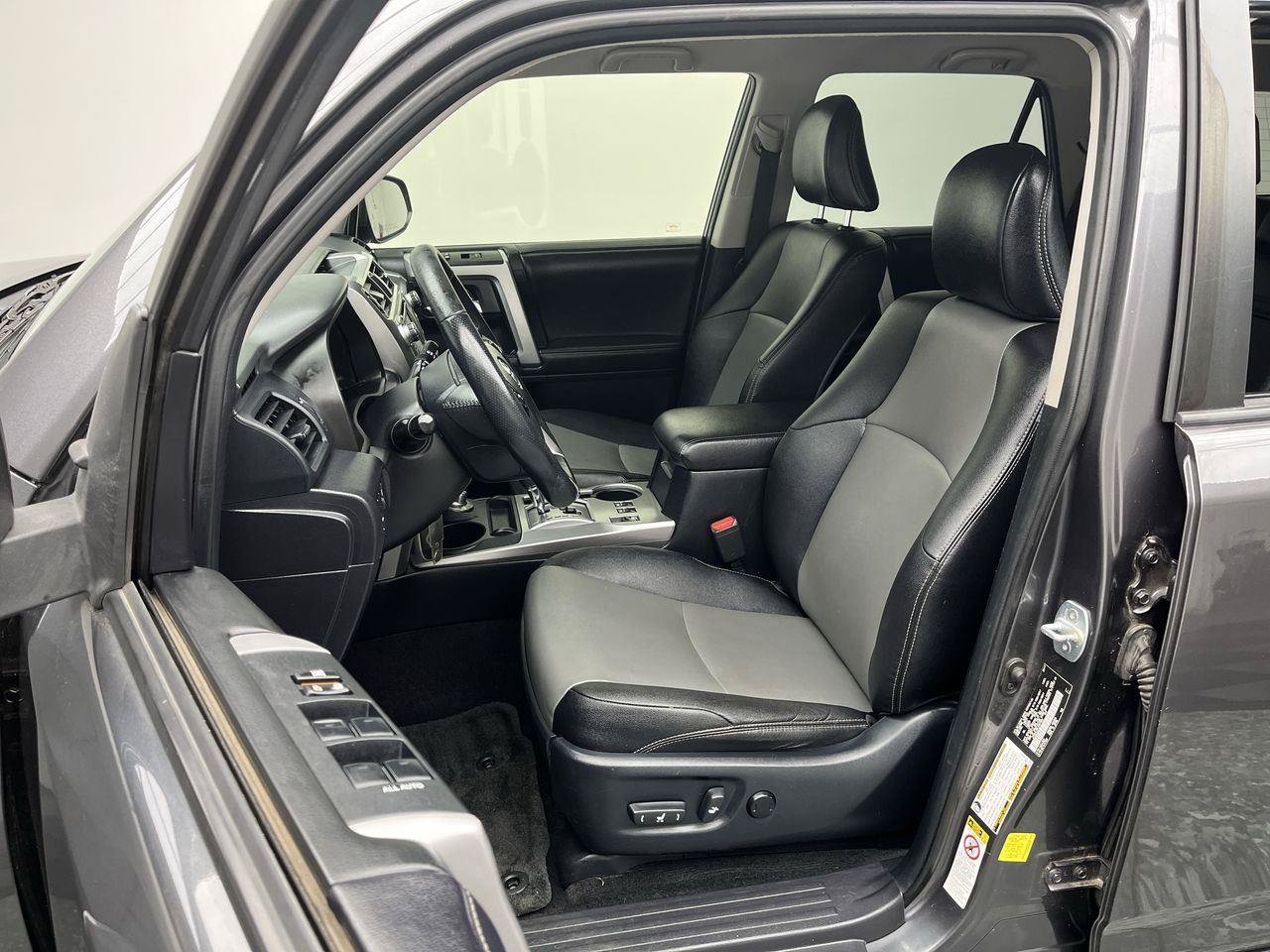 Used 2018 Toyota 4Runner SR5 Premium AWD/4WD image 9