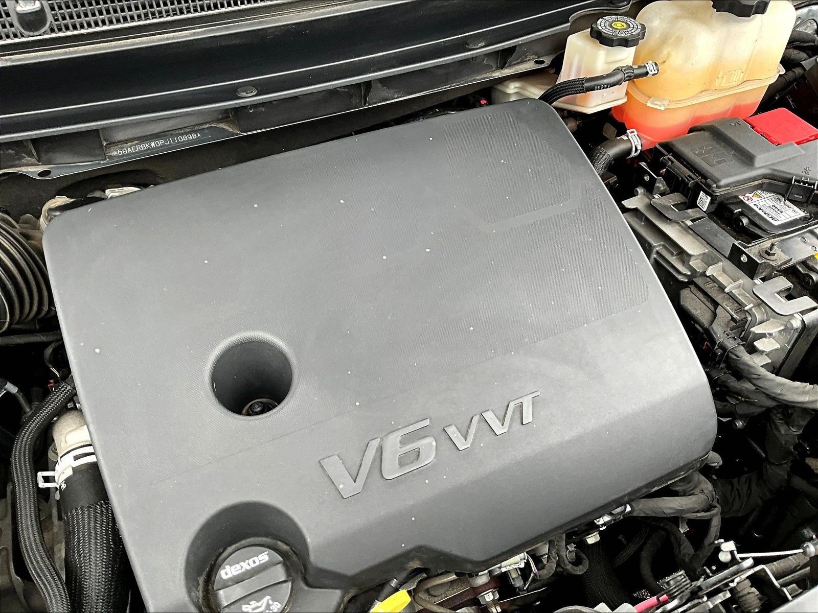 Used 2023 Buick Enclave Essence w/ Experience Buick Package FWD image 32