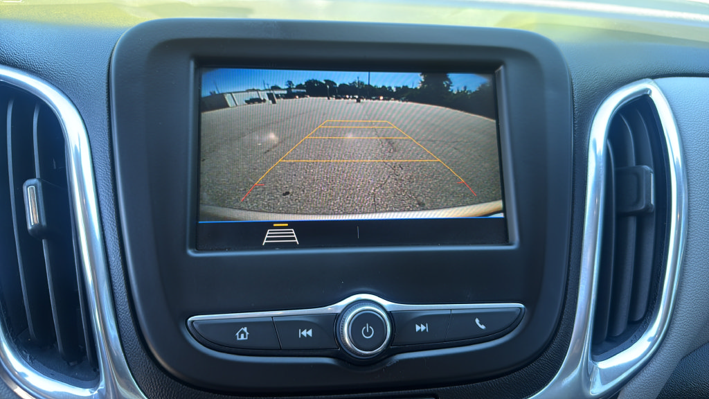 Certified 2019 Chevrolet Equinox LS w/ LS Convenience Package FWD image 16