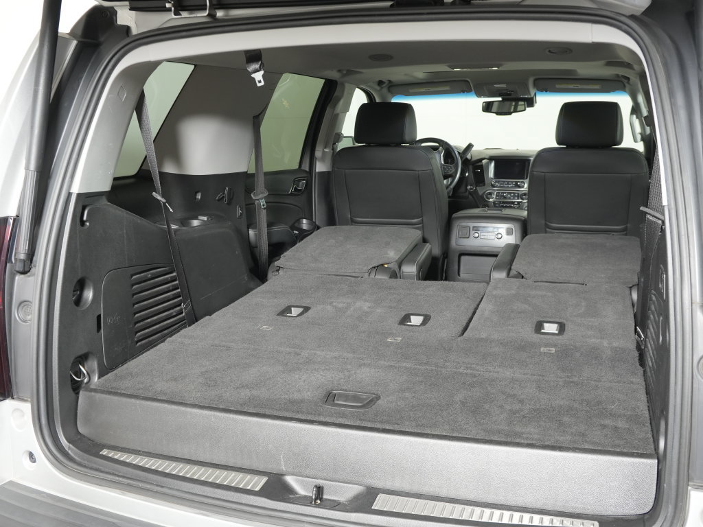 Used 2019 Chevrolet Tahoe LT w/ Luxury Package AWD/4WD image 46