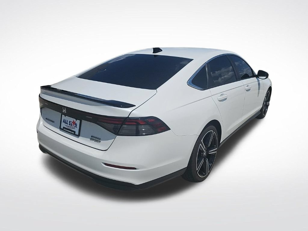 Used 2023 Honda Accord Sport image 8