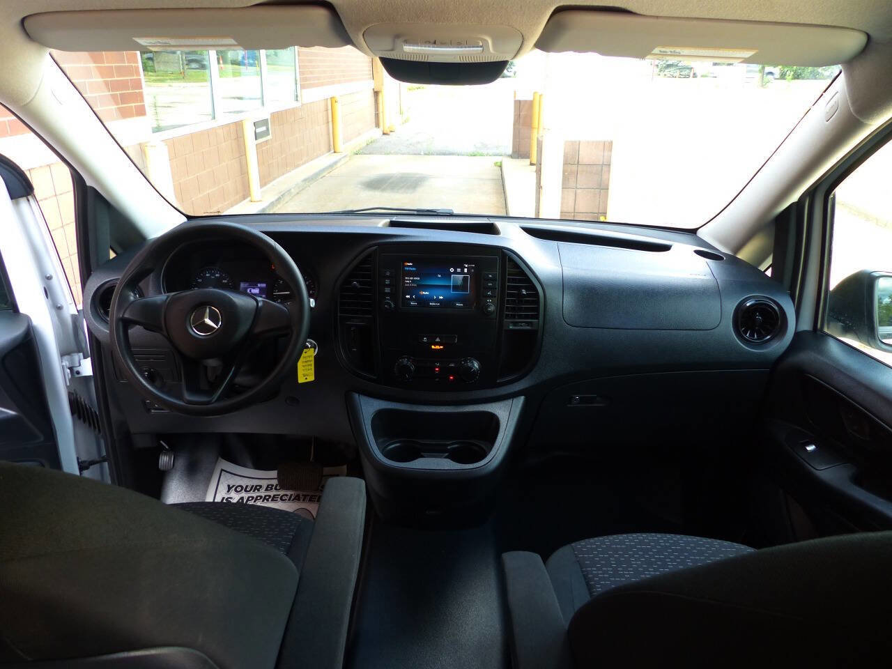 Used 2022 Mercedes-Benz Metris image 38