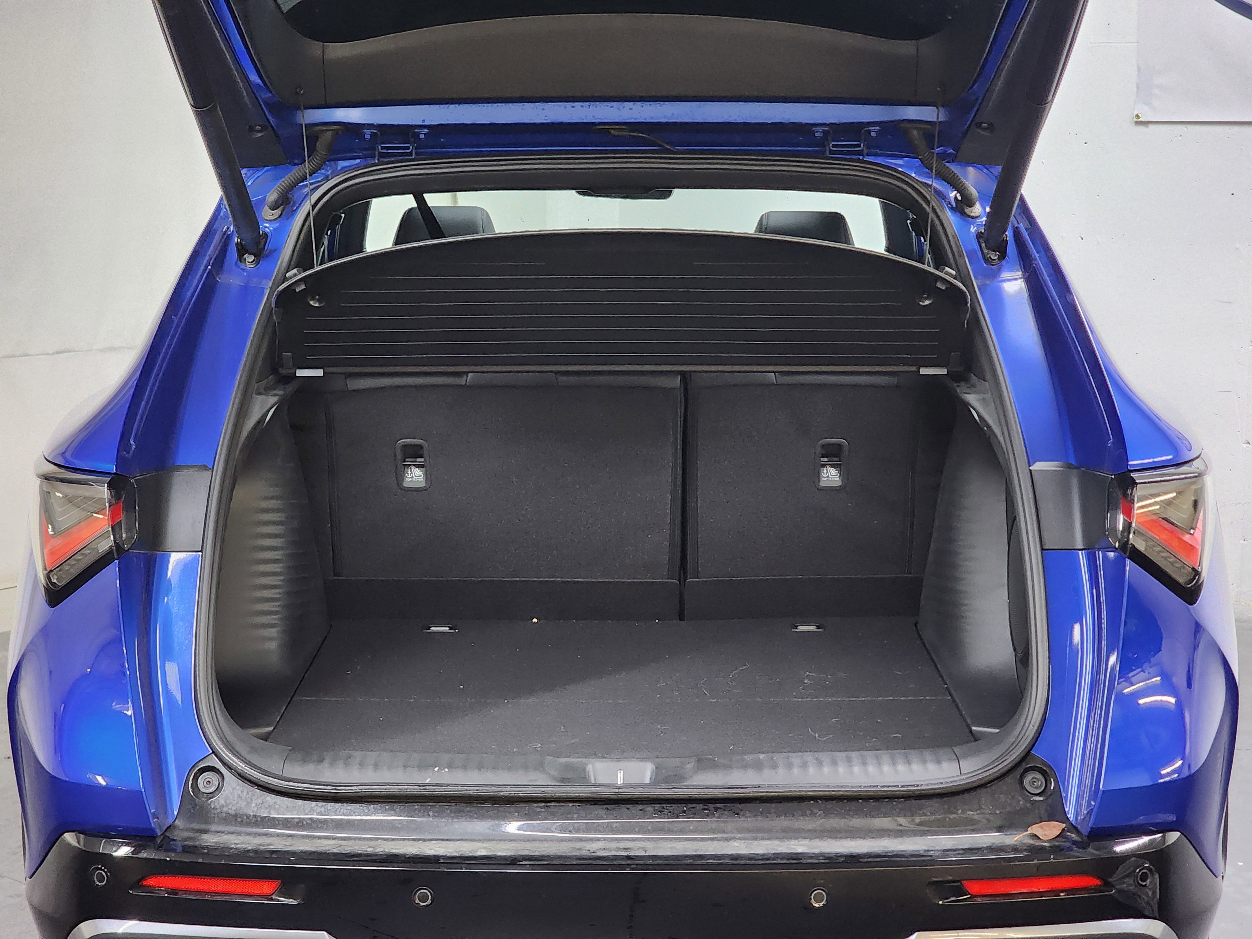 Certified 2025 Acura ADX A-Spec image 8