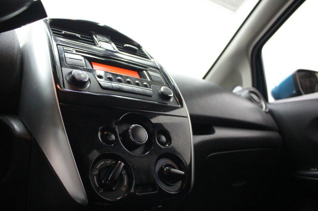 Used 2015 Nissan Versa Note SV image 14