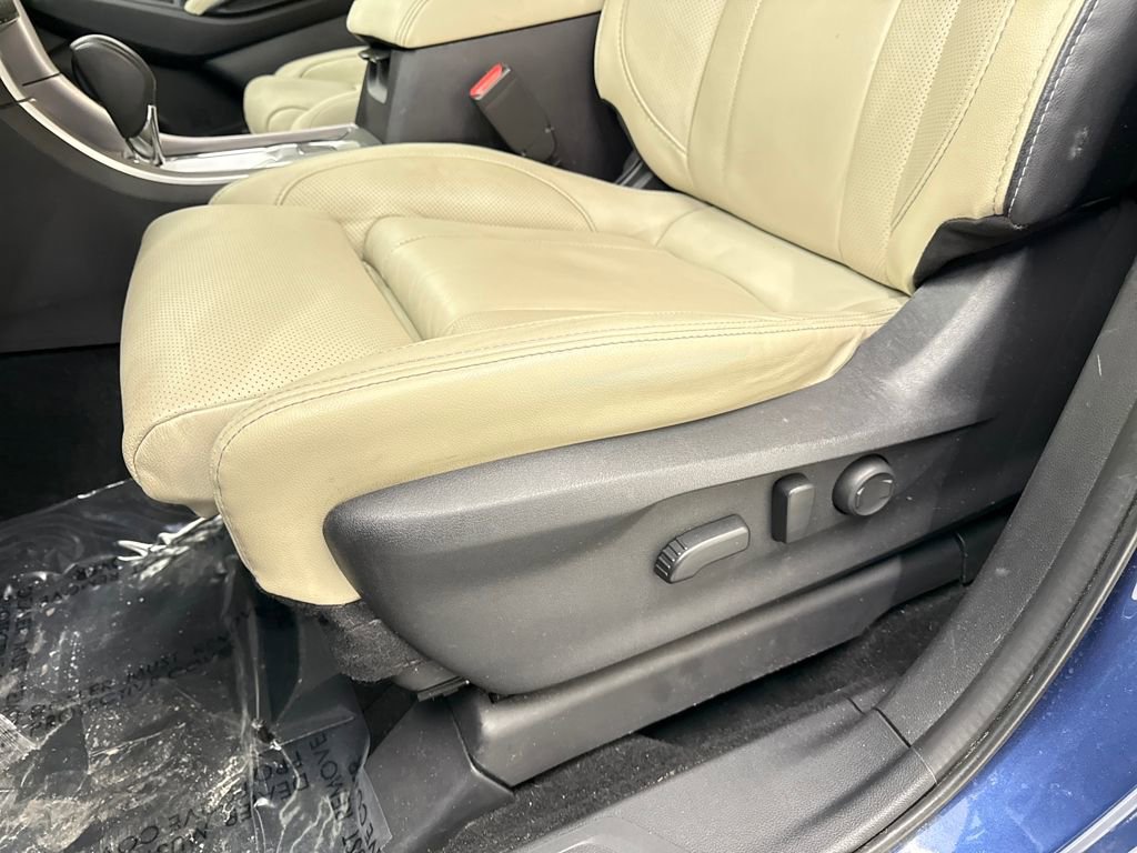 Used 2019 Subaru Ascent Limited image 12