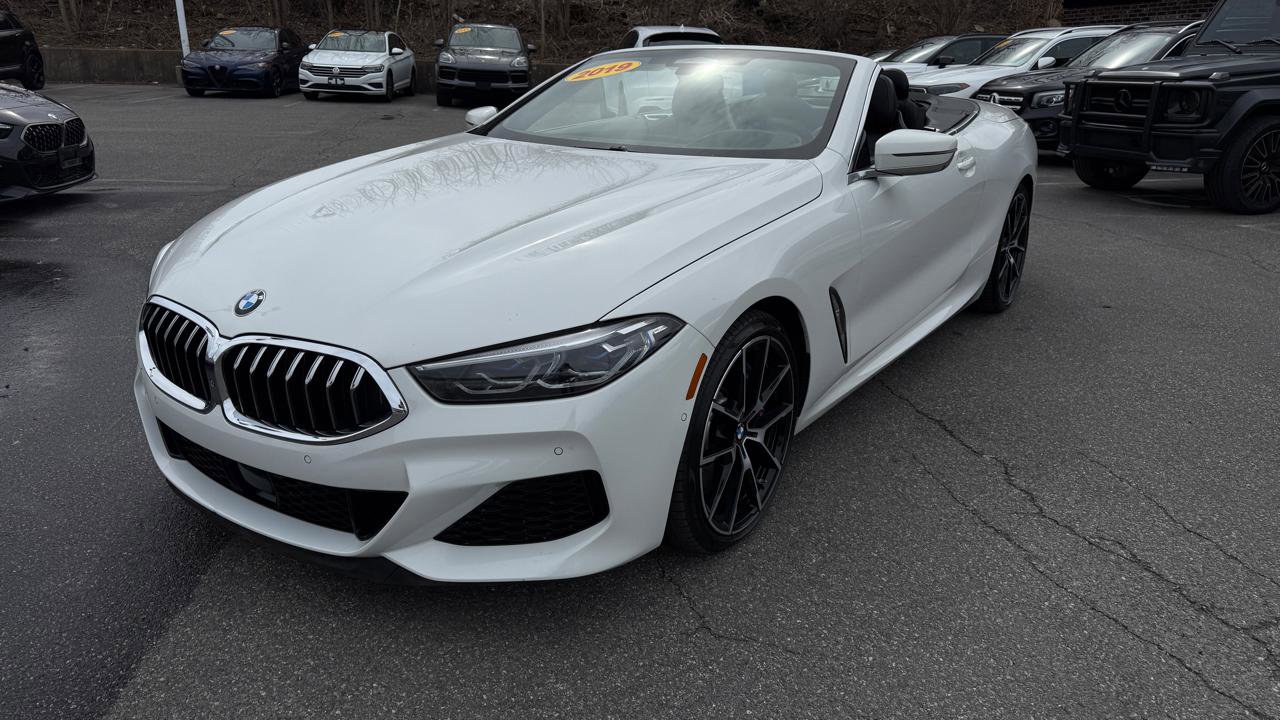 Used 2019 BMW M850i xDrive Convertible image 2