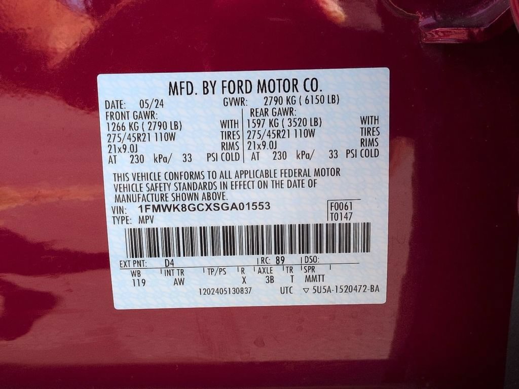 Used 2025 Ford Explorer ST AWD/4WD image 34