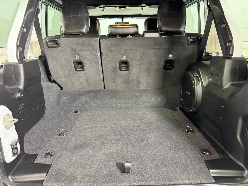 Used 2023 Jeep Wrangler Unlimited Rubicon 4xe AWD/4WD image 28