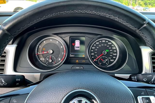 Used 2019 Volkswagen Atlas SE w/ Panoramic Sunroof Package FWD image 13