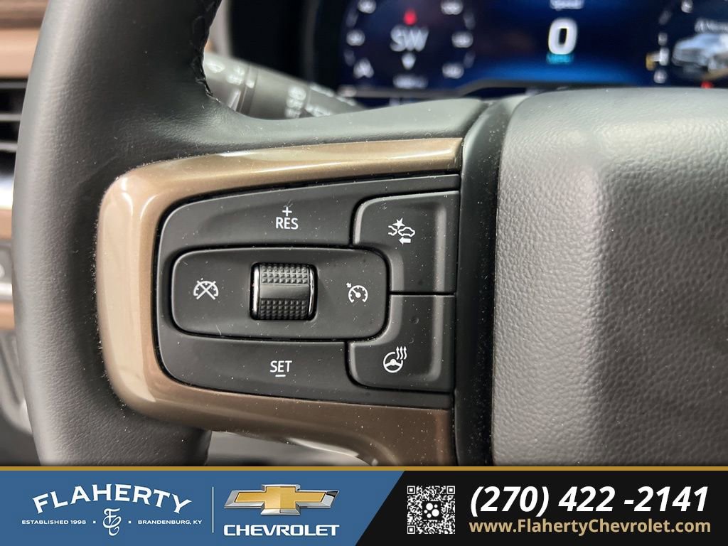 Used 2024 Chevrolet Suburban High Country image 26