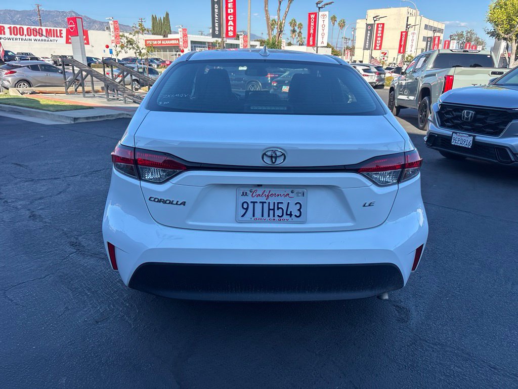 Used 2025 Toyota Corolla LE FWD image 5