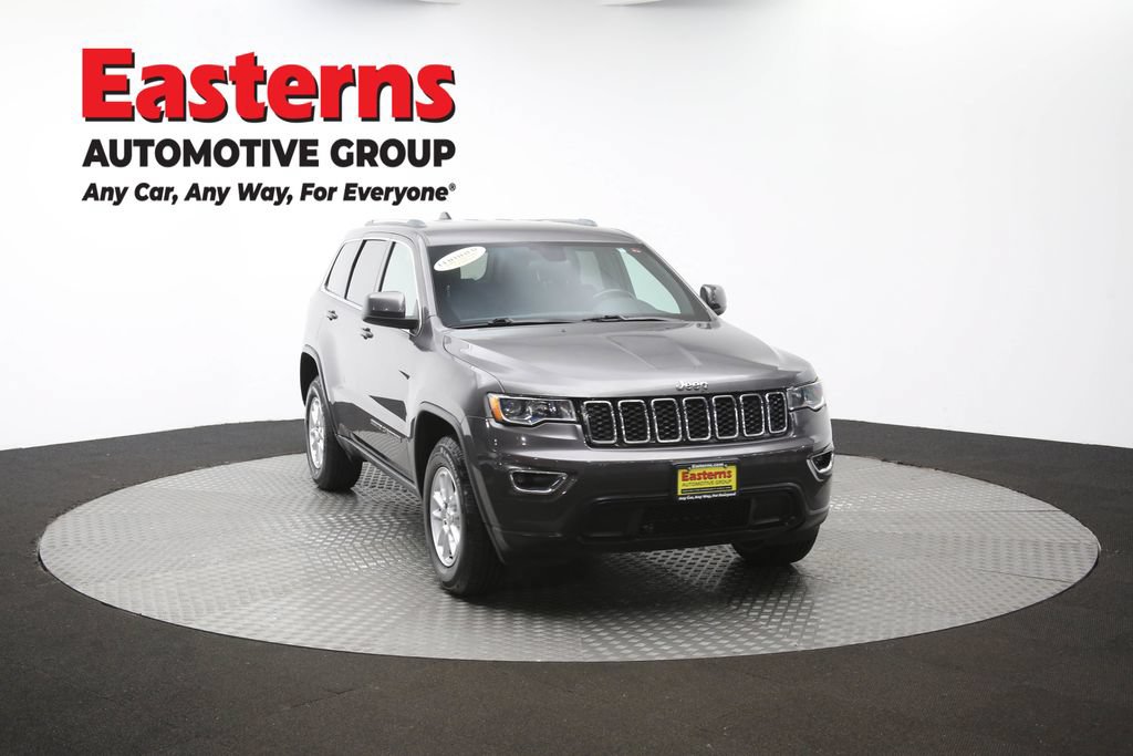 Used 2020 Jeep Grand Cherokee Laredo AWD/4WD image 49