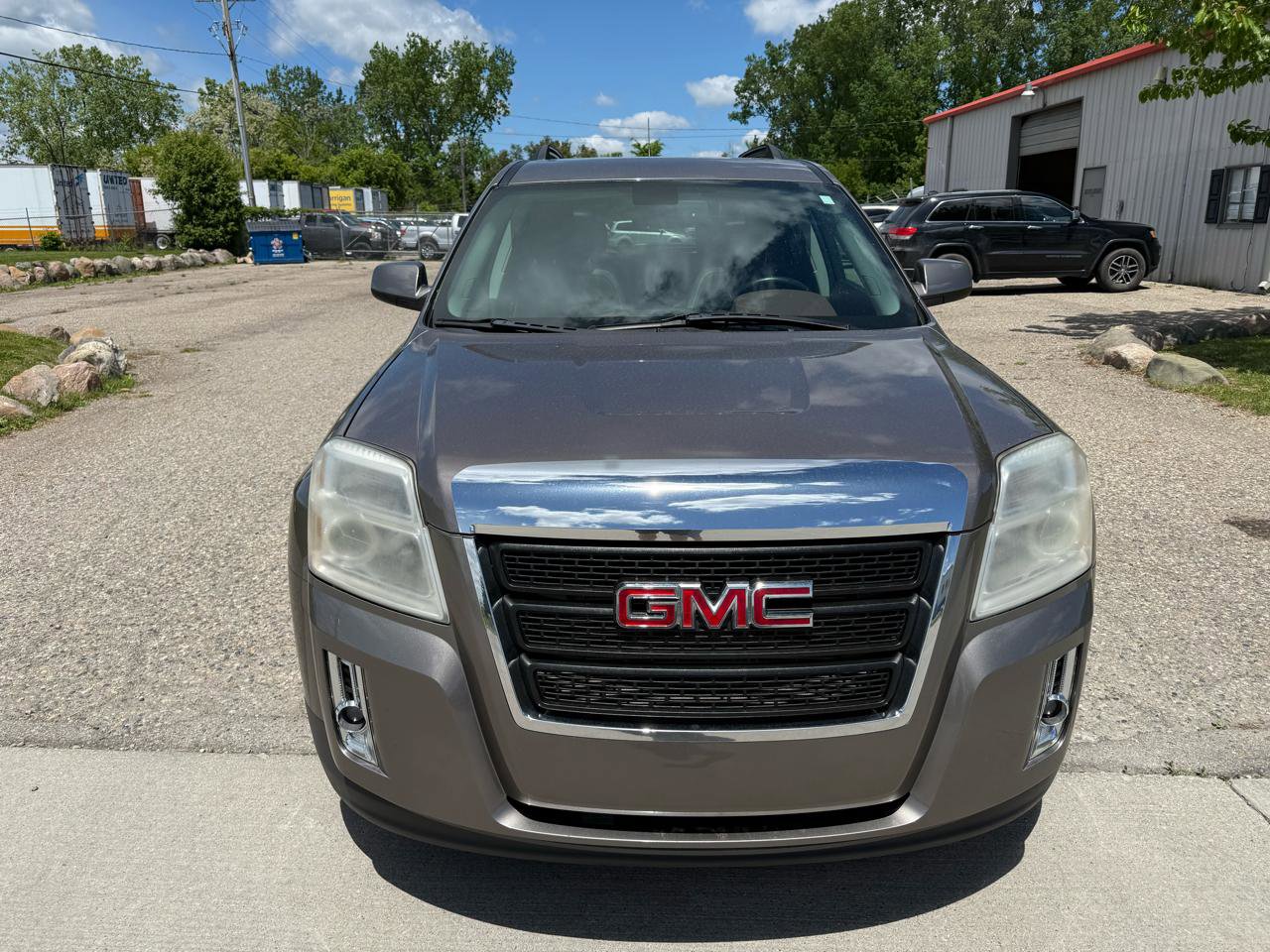 Used 2011 GMC Terrain SLT image 2