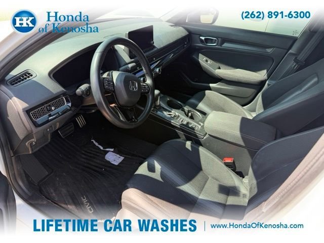 Used 2025 Honda Civic Sport image 5