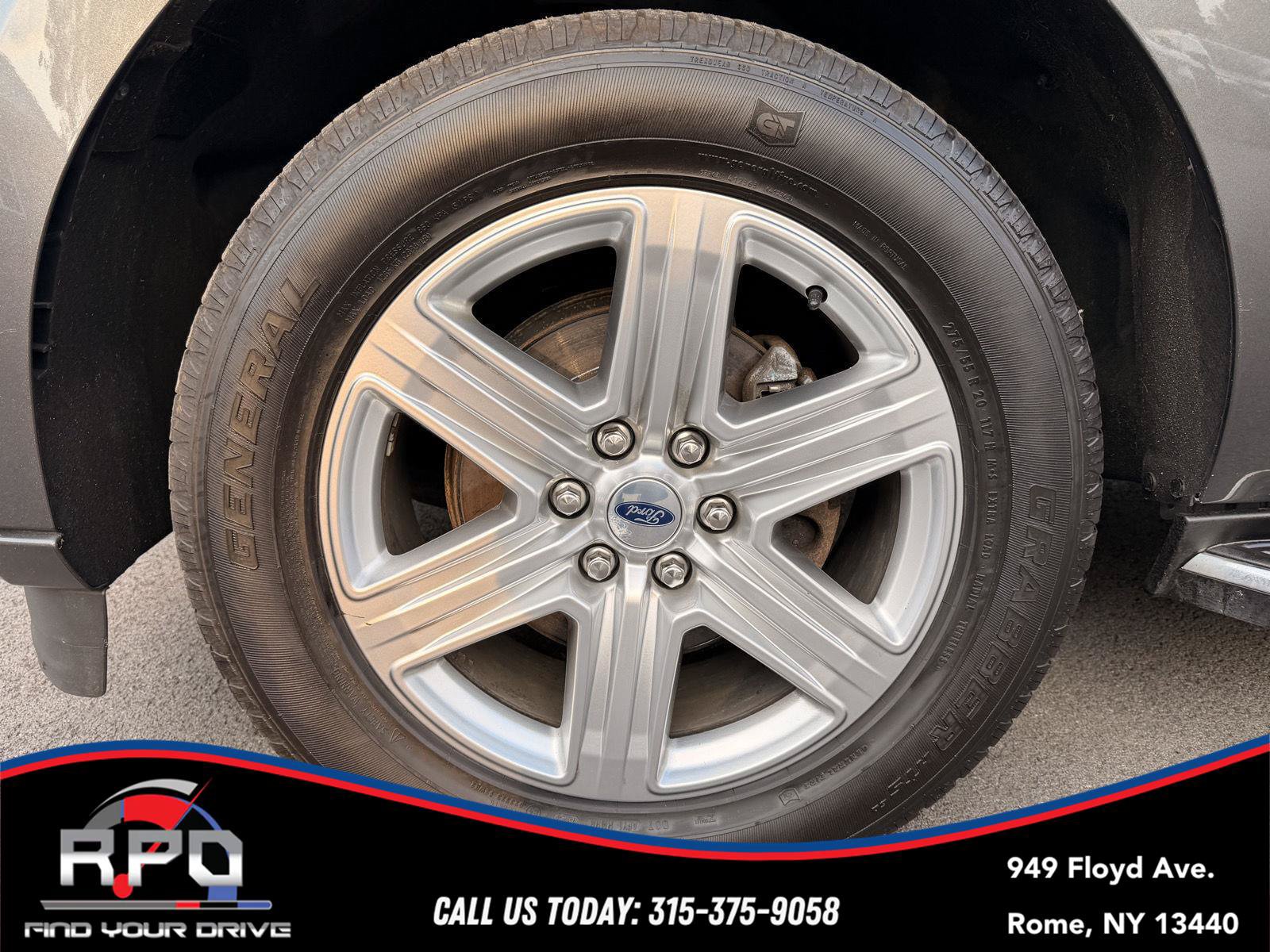 Used 2020 Ford Expedition Max XLT w/ Equipment Group 202A AWD/4WD image 10