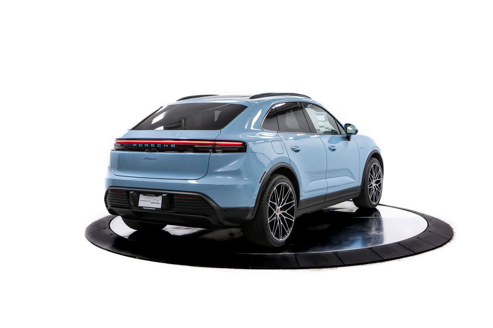 New 2026 Porsche Macan Electric RWD image 7