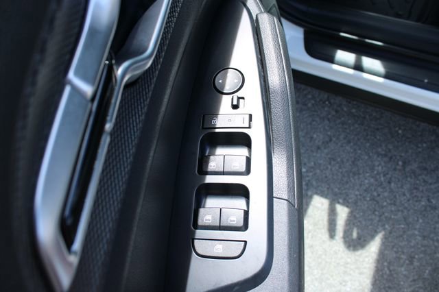 Used 2023 Kia Sportage LX FWD image 11