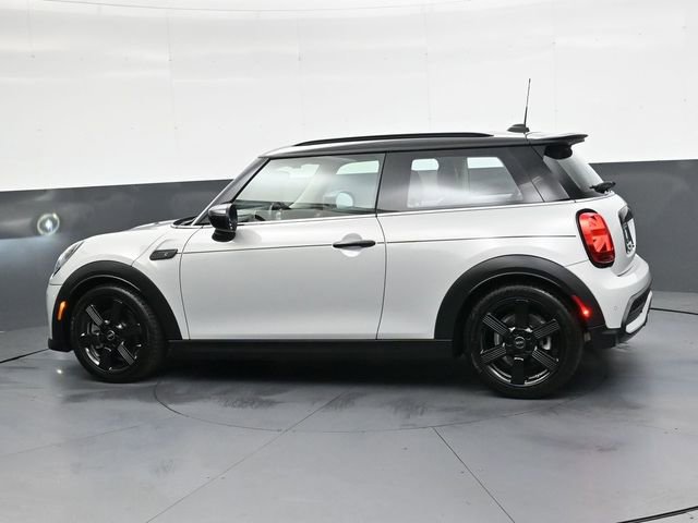 Used 2022 MINI Cooper S image 6