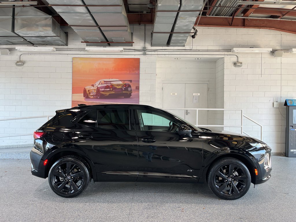 Used 2025 Buick Envision Sport Touring image 11