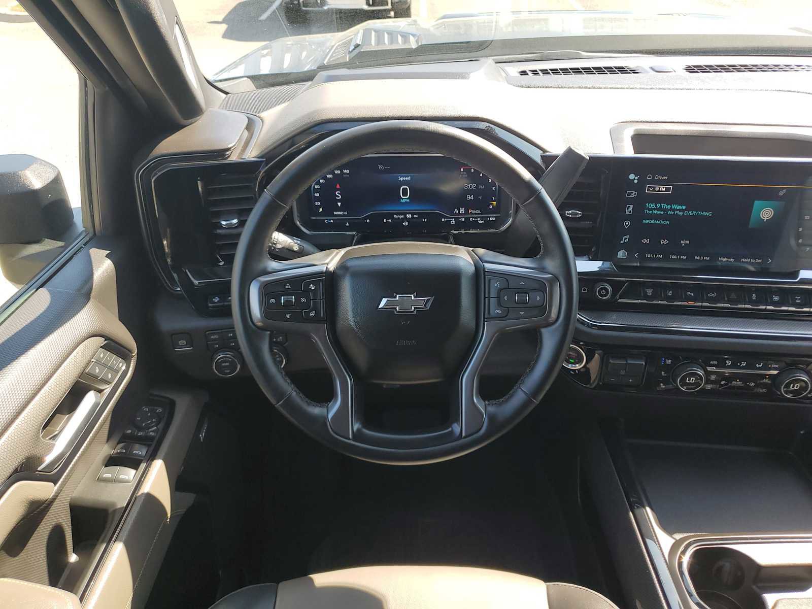 Certified 2024 Chevrolet Silverado 2500 ZR2 w/ Technology Package image 11