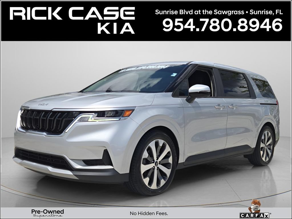Certified 2022 Kia Carnival LX FWD image 1