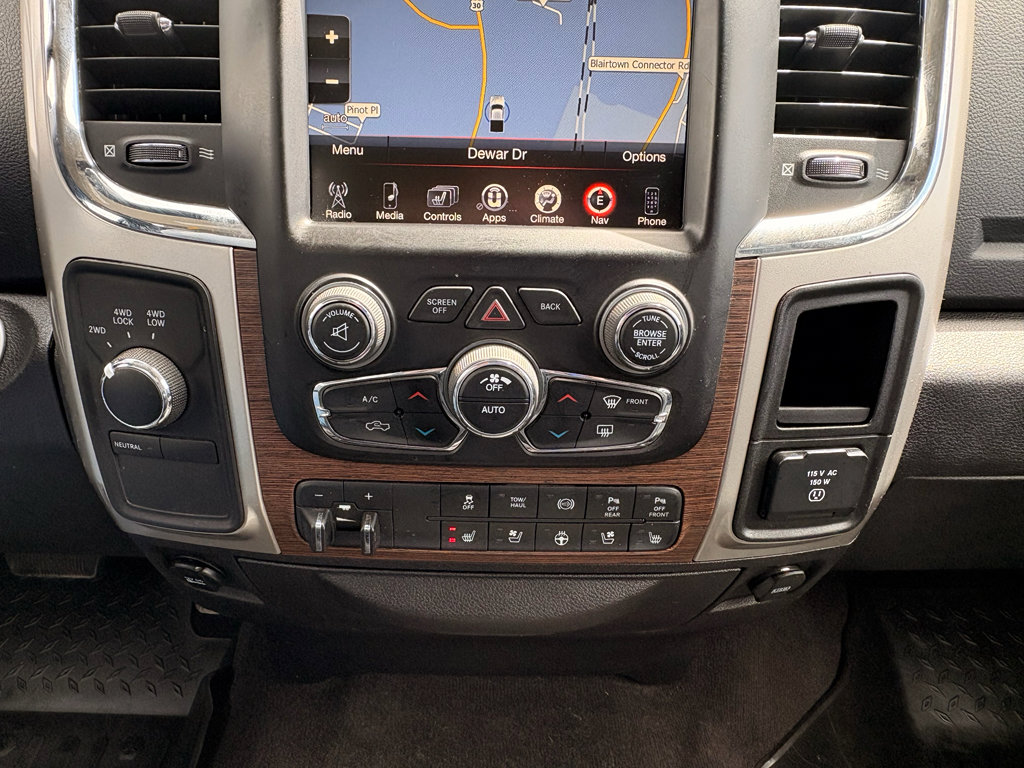 Used 2017 RAM 3500 Laramie w/ Cold Weather Group AWD/4WD image 24
