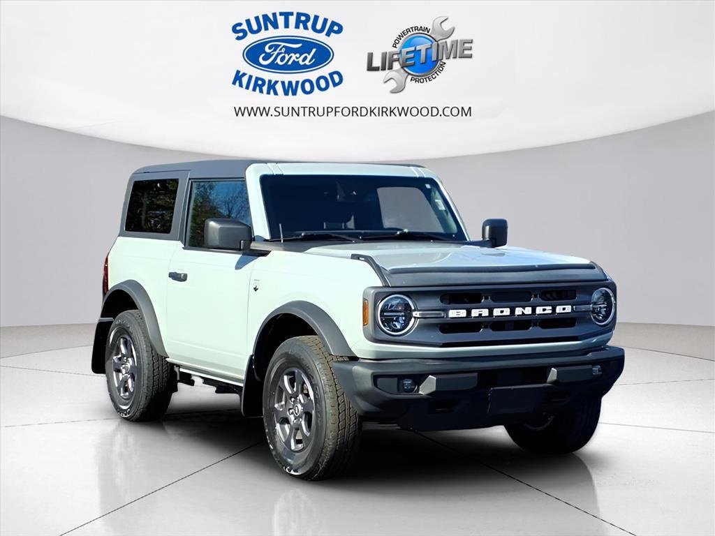 Used 2021 Ford Bronco Big Bend image 2