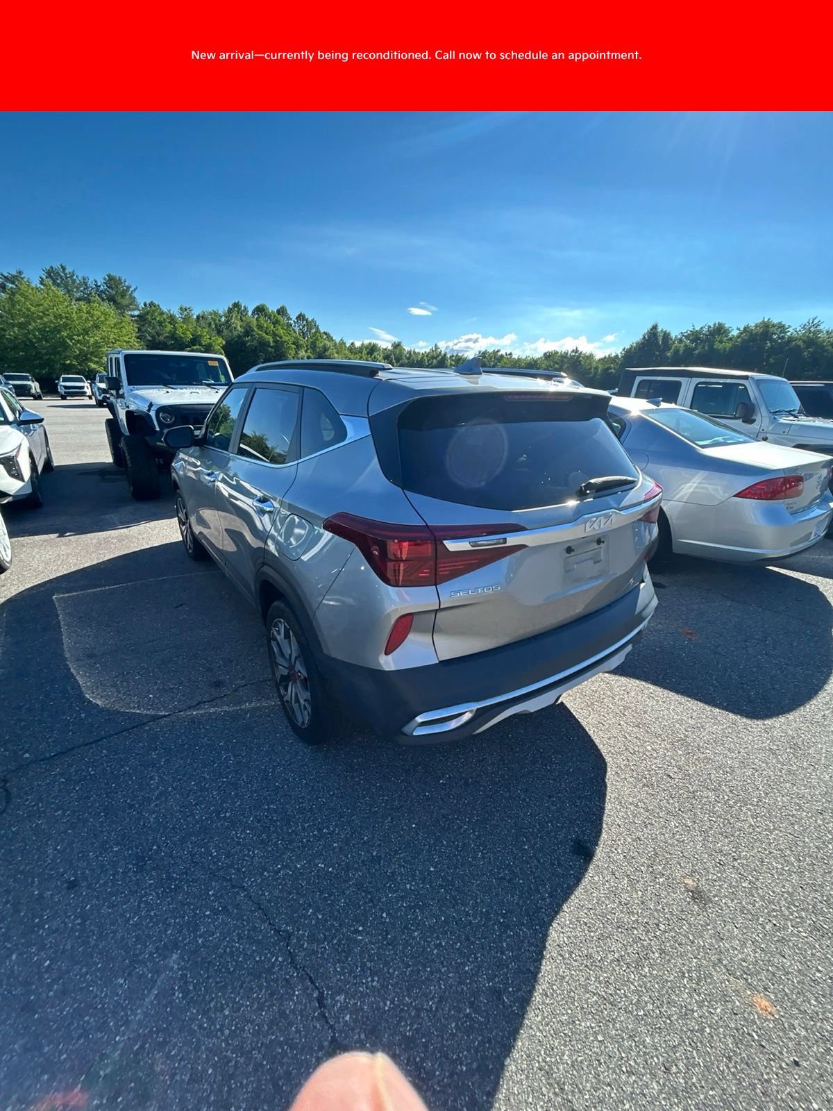 Certified 2023 Kia Seltos SX w/ SX Sunroof Package AWD/4WD image 14
